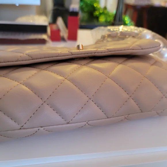 $50 NWT Crossed body bag Badgley - Picture 3 of 8